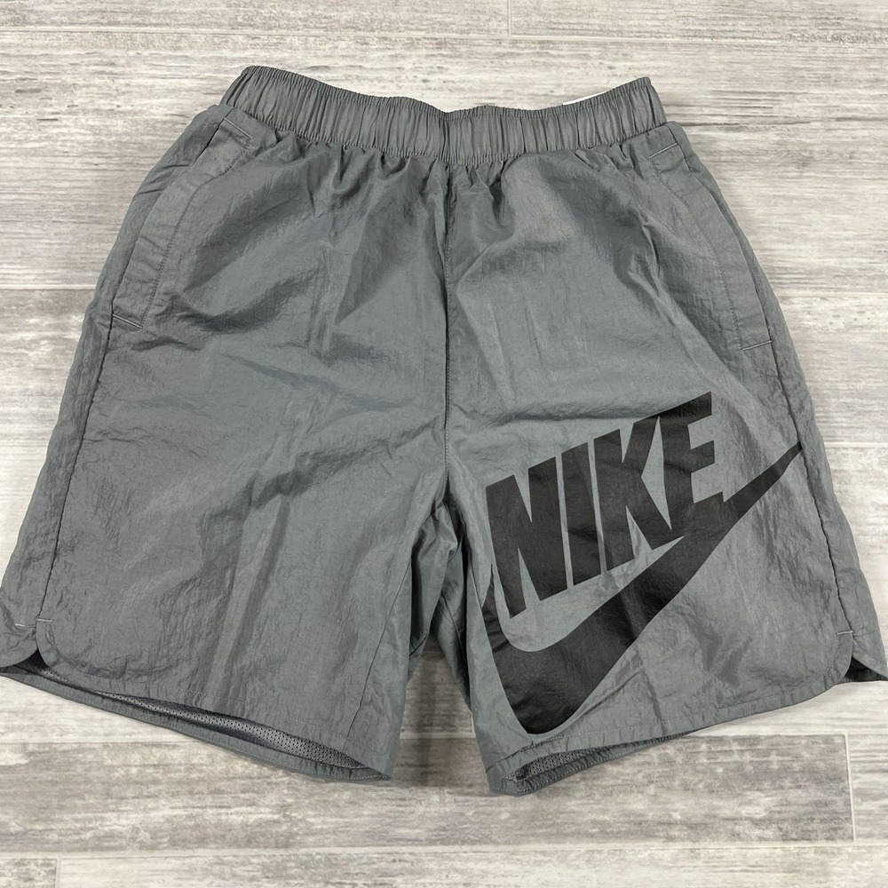 Nike Boys Sportswear Woven Shorts POCKETS MESH LINED GRAY Size Large DO6582 084